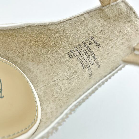 Betsey Johnson Womens Mari Heeled Sandal US 6.5 EU 37 White Rhinestone NIB - Picture 13 of 13